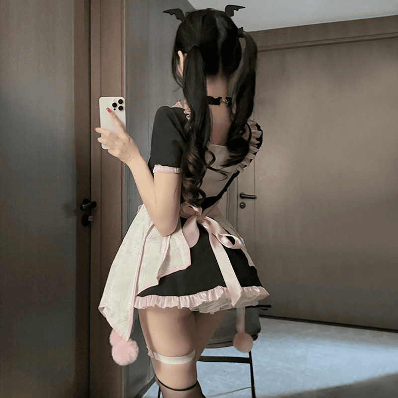 フリルたっぷりメイド服セット