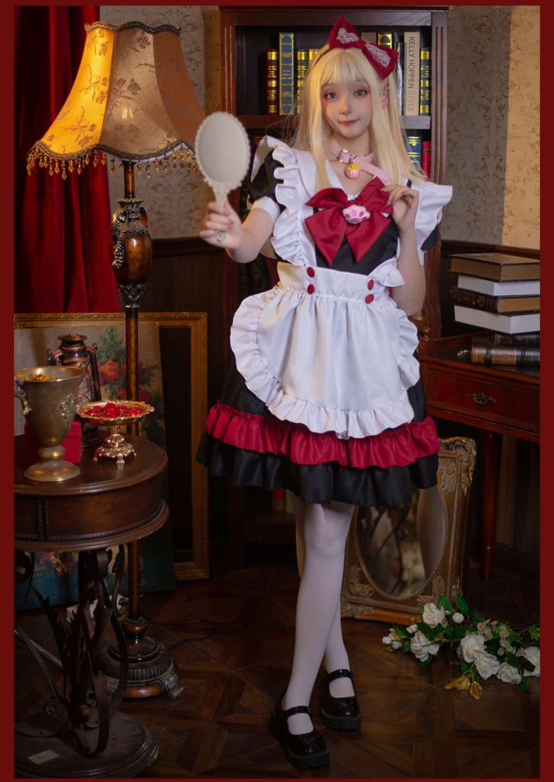 ふわふわフリルのメイド服衣装