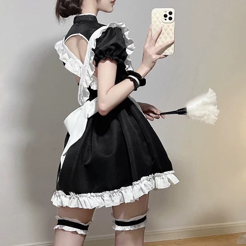 メイド服 フリル付きクラシカルメイドワンピース