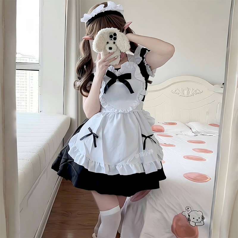 フリルたっぷりメイド服セット
