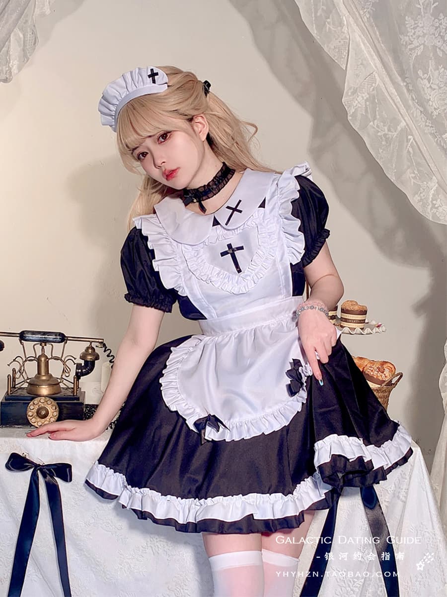 メイド服 十字架刺繍フリル襟クラシカルメイド服