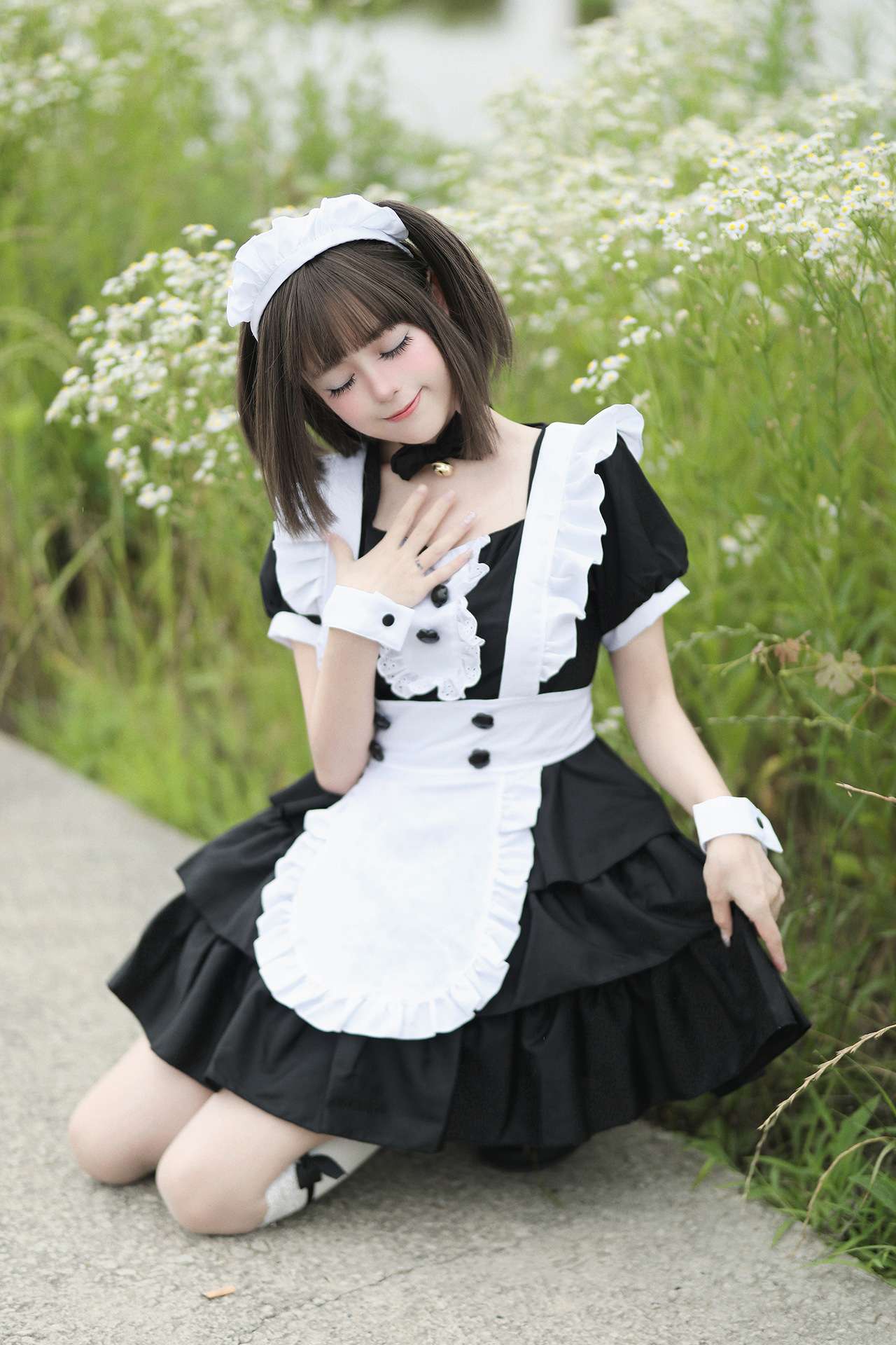 メイド服 フリル付きメイド風ワンピース