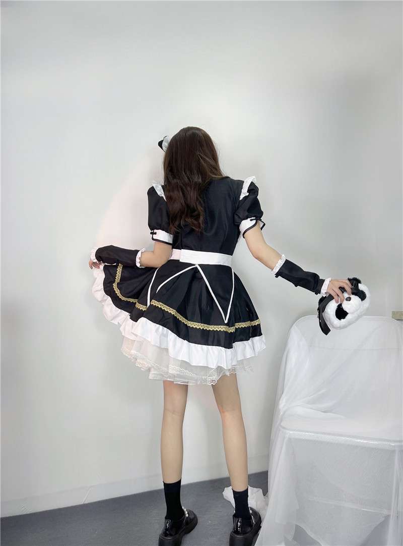 フリル付きパンダモチーフメイド服