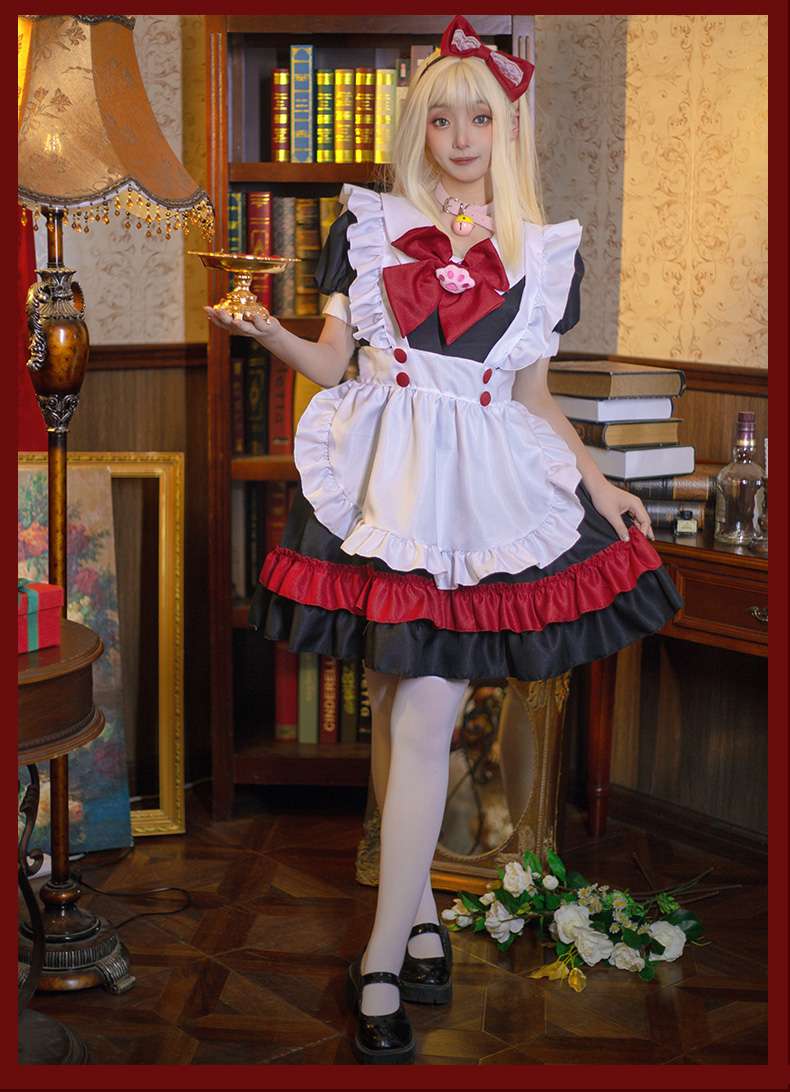 ふわふわフリルのメイド服衣装