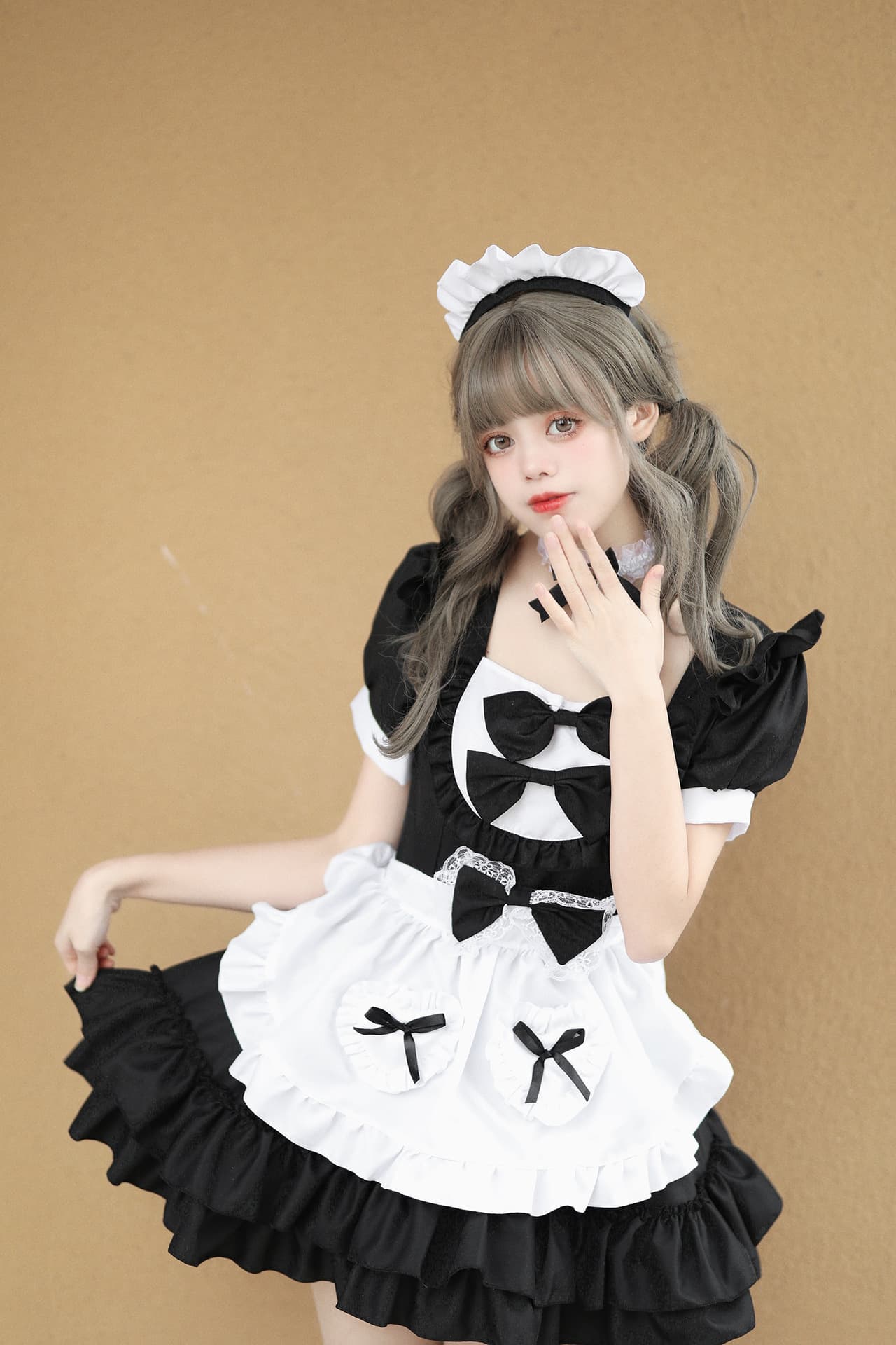 姫系フリルメイド服 胸リボンワンピース