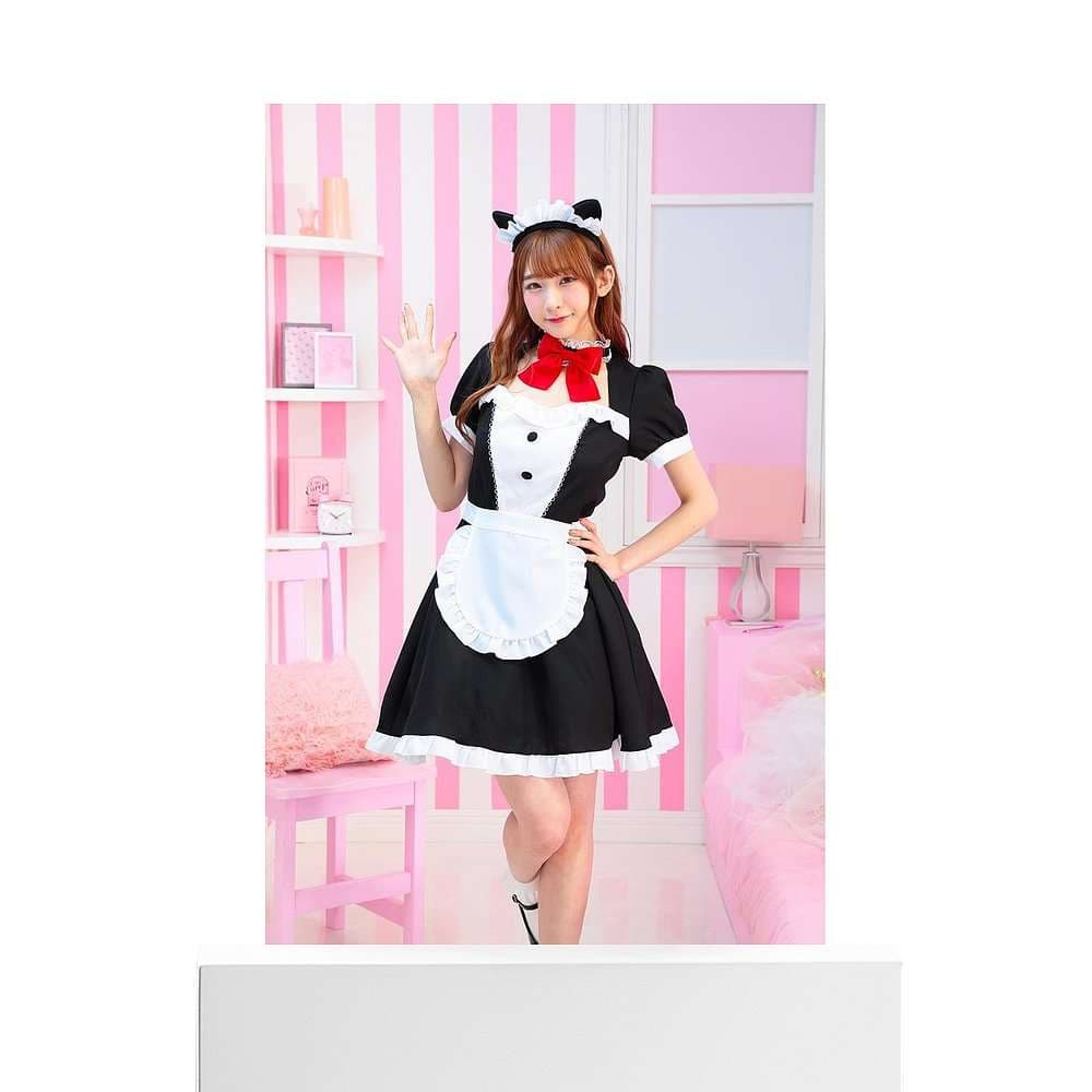 フリルいっぱい猫耳メイド服