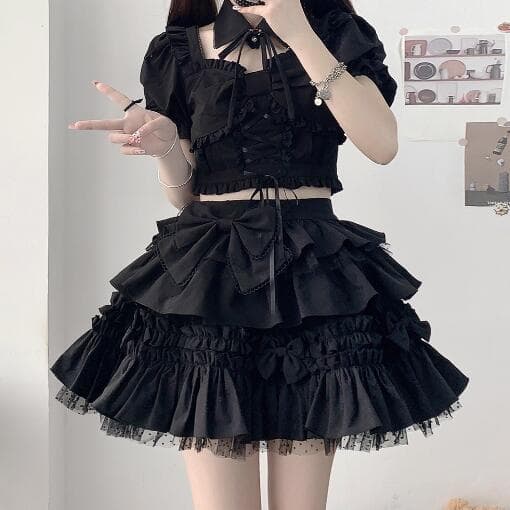 新品 赤 メイド服 可愛い フリル セットアップ