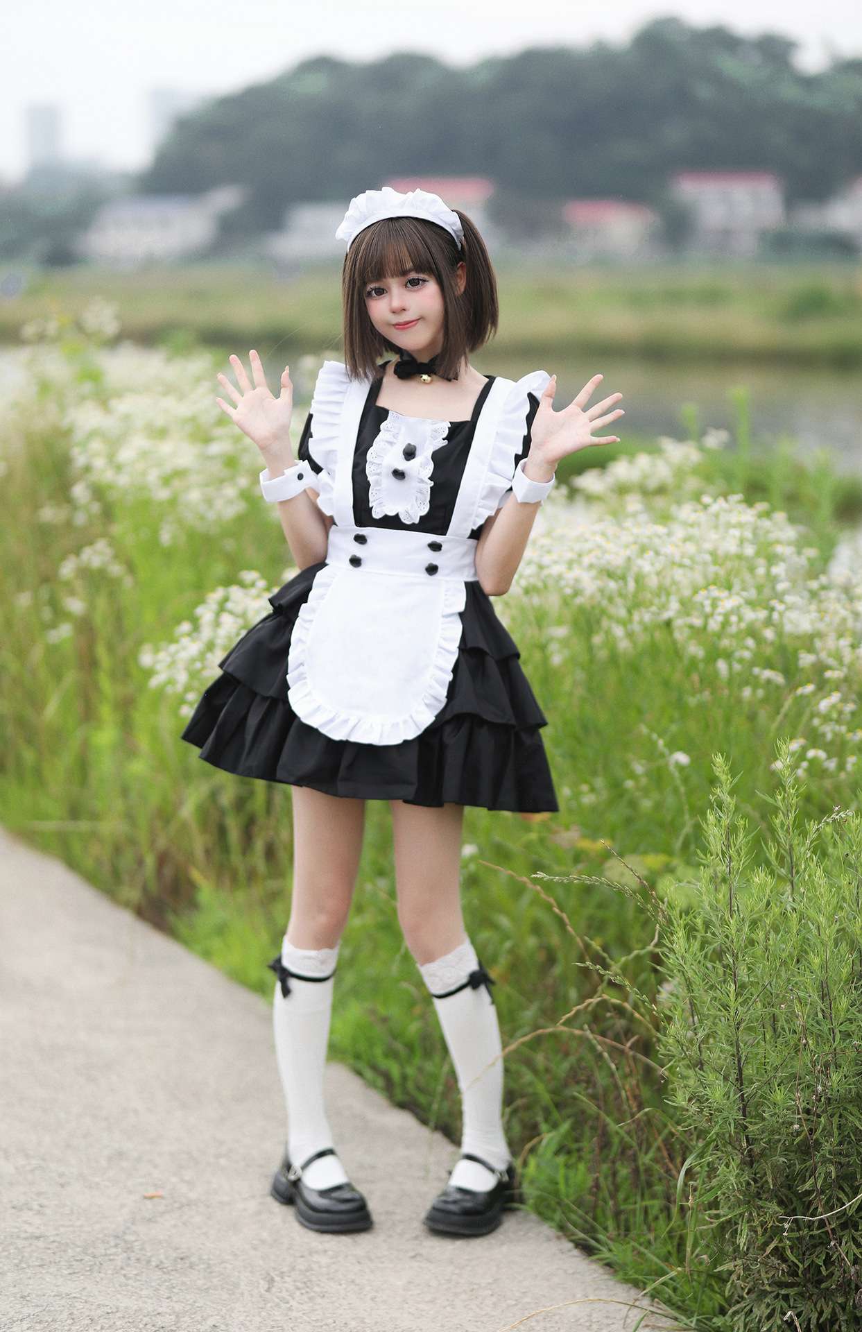 メイド服 フリル付きメイド風ワンピース
