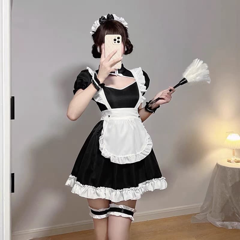 メイド服 フリル付きクラシカルメイドワンピース