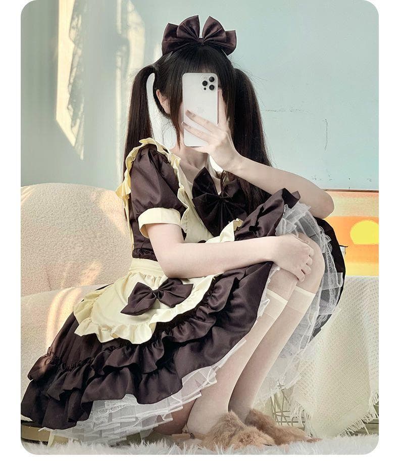 メイド服 優美なリボン飾りのふんわりメイド服
