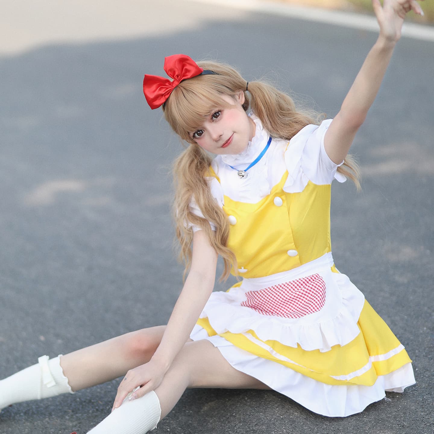メイド服 愛らしいフリル付き半袖メイドワンピース