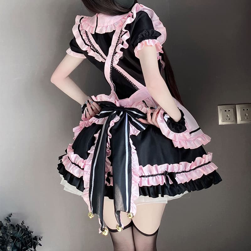 フリルたっぷりメイド服ドレス