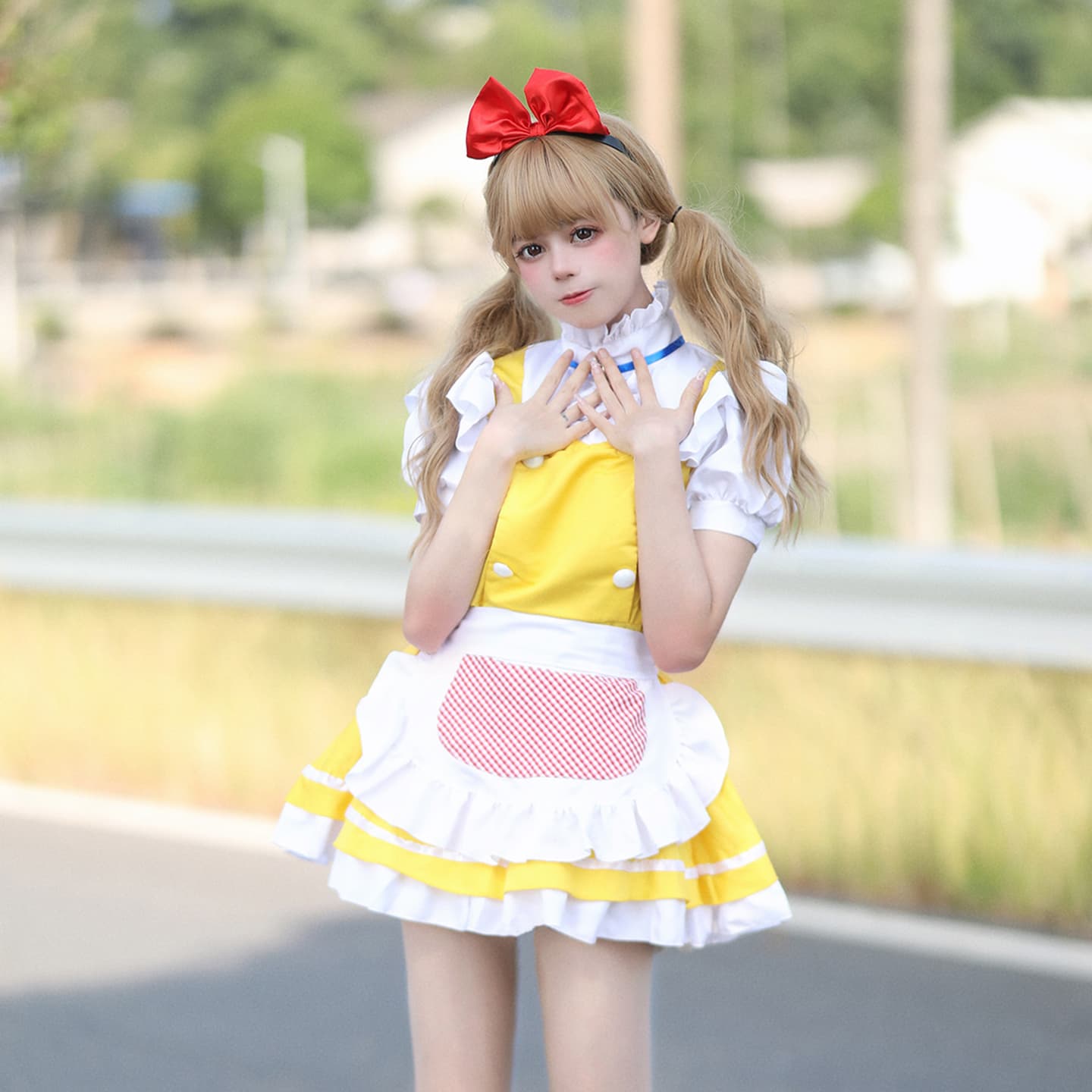メイド服 愛らしいフリル付き半袖メイドワンピース