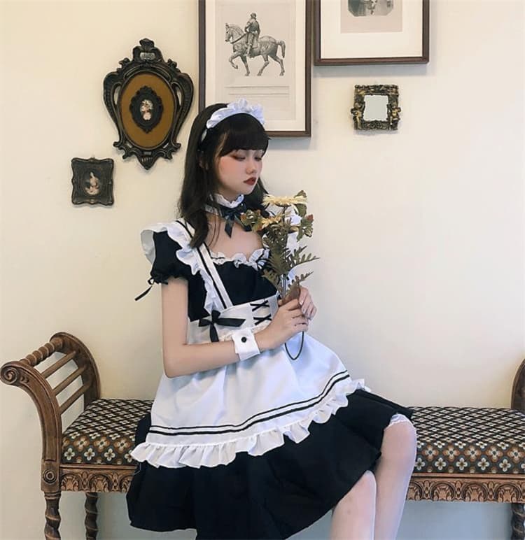 黒×白 クラシックメイド服 ロリータワンピース