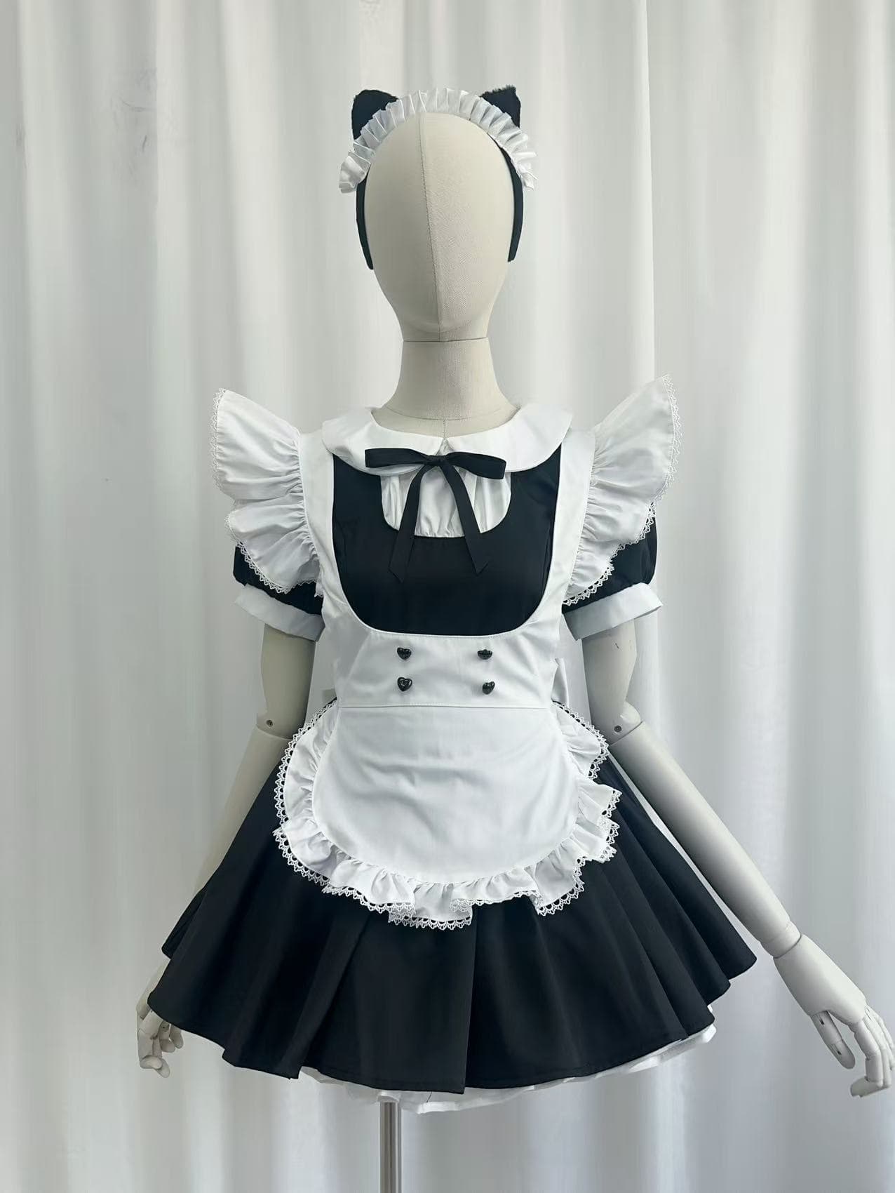 メイド服 丸襟リボン付きハート刺繍前掛けメイド服