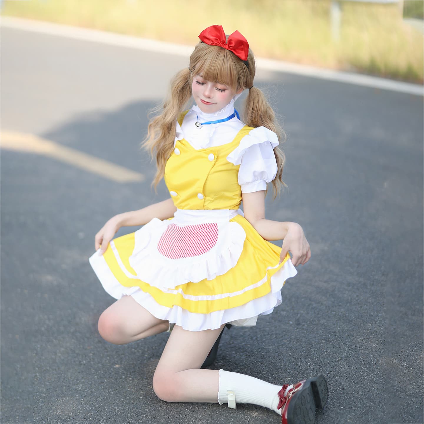 メイド服 愛らしいフリル付き半袖メイドワンピース