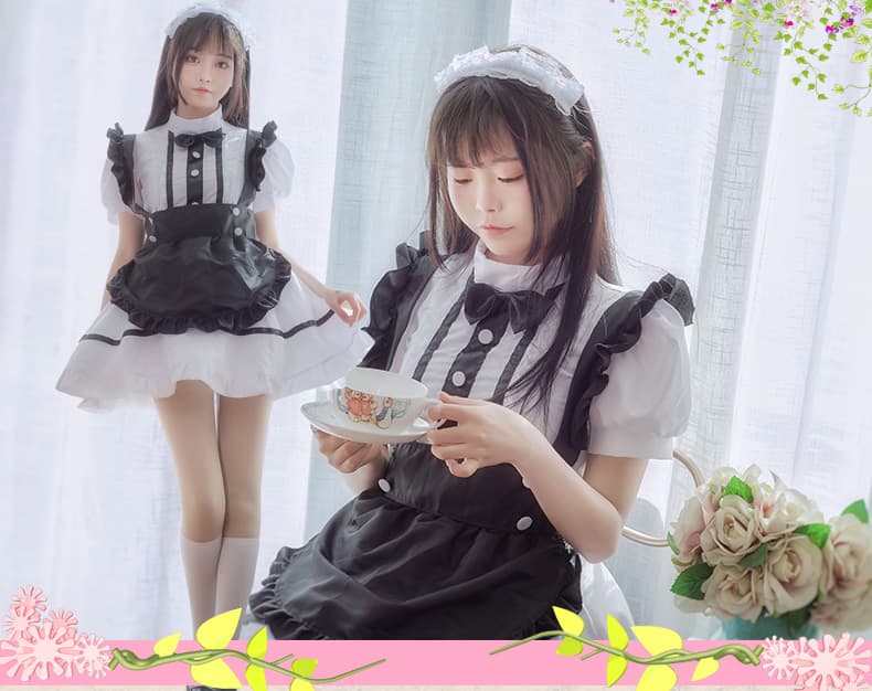 古典風フリル装飾メイド服